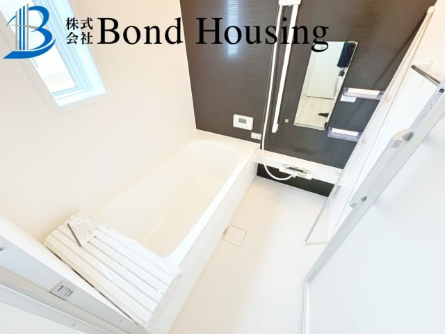 「SAFE365」「お車並列3台可」大久保町八木第3　全２棟2号棟の浴室