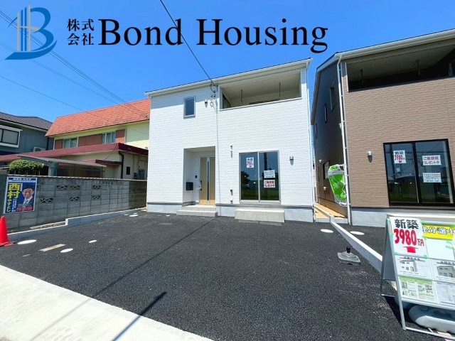 「中八木駅2分」「お車並列3台可」大久保町八木第3　全２棟1号棟の前面道路含む現地写真