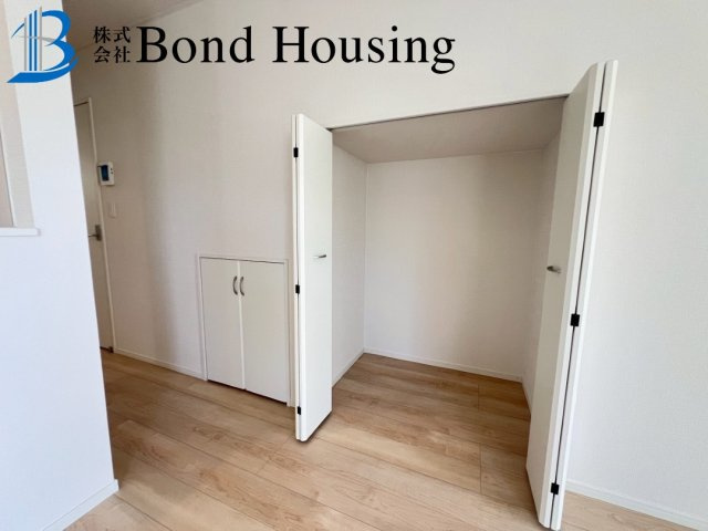 「SAFE365」「お車並列2台可」大久保町高丘　第1　全2棟1号棟の収納