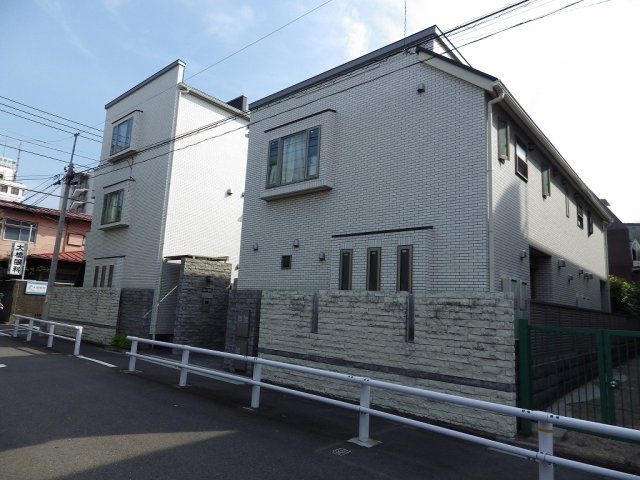 ドルフベルク大塚の外観