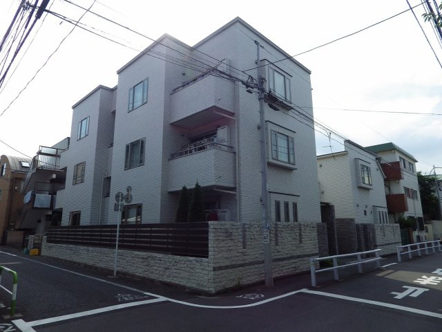 ドルフベルク大塚の外観