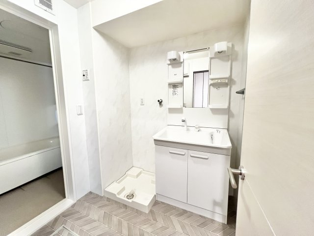 リビングタウン稲毛の杜Aの洗面所|※別部屋参考写真