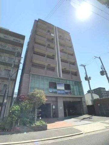 EbyU新大阪の外観