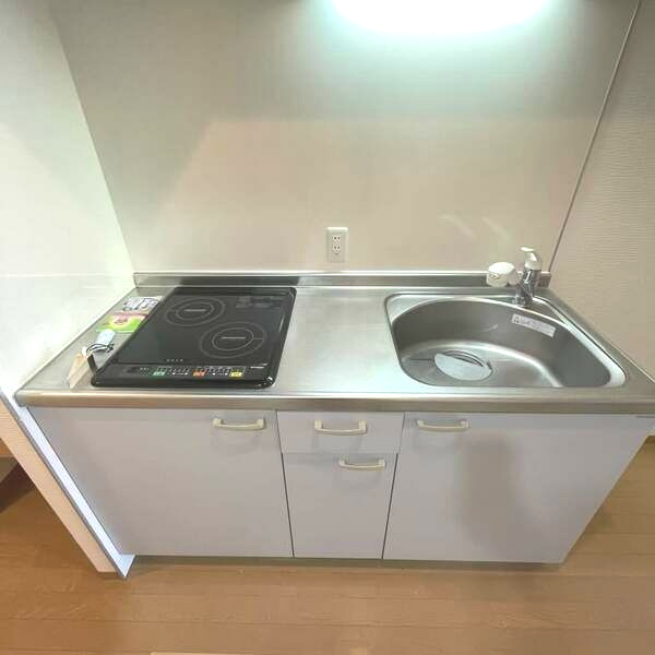 EbyU新大阪のキッチン