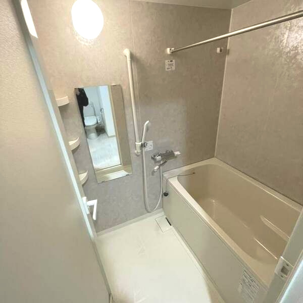 EbyU新大阪の浴室