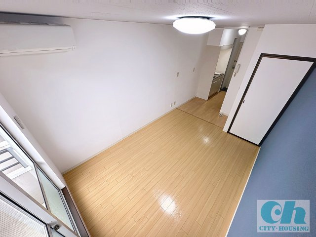 カーサOSAKABE 103号室の居間・リビング