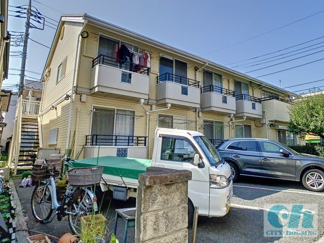 カーサOSAKABE 103号室の外観
