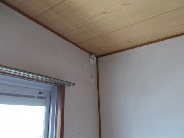 垂水高丸住宅５号棟の洋室