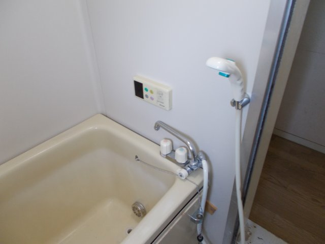 垂水高丸住宅５号棟の浴室