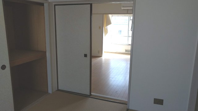 垂水上高丸住宅B棟のその他