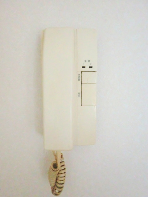 メゾン　ゆいのセキュリティ|★インターホン★