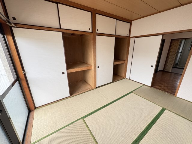 レジデンス栄Ⅱの和室|きれいな和室です