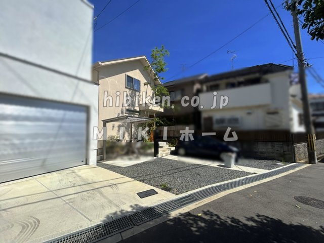 箕面市新稲６丁目　中古戸建の外観