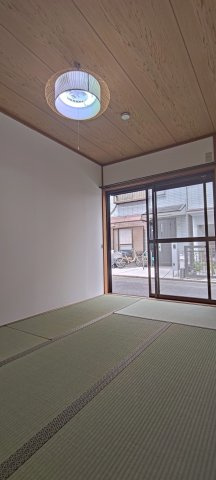 高槻市南芥川町住宅の寝室