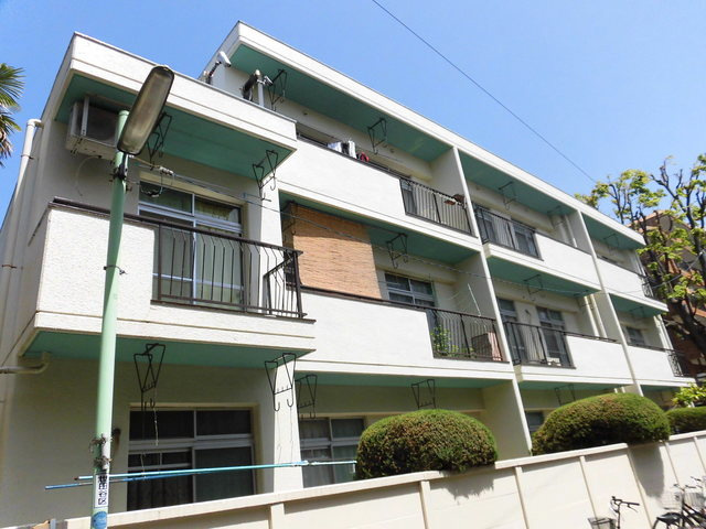 小山イレブンハイツの外観