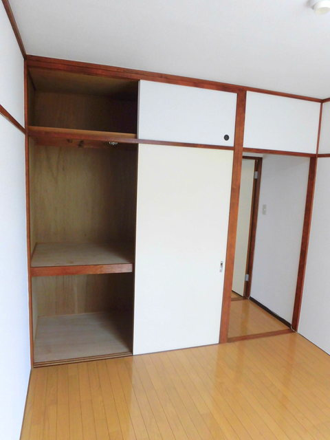 小山イレブンハイツの収納