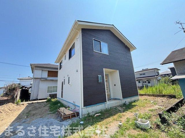 吉村町西中甲　未入居戸建の外観