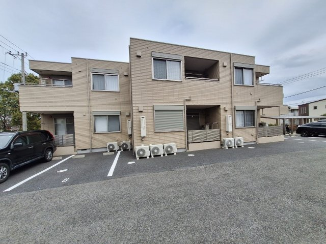 パークヴィラ王子台Ａ棟の駐車場