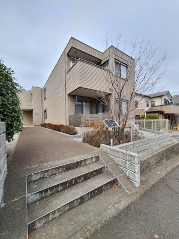 パークヴィラ王子台Ａ棟の外観