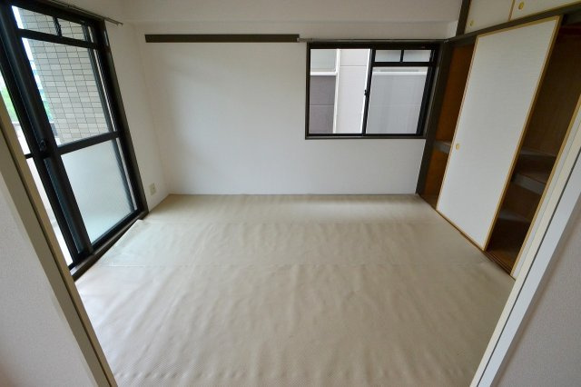 ルミエールクマダの居間・リビング