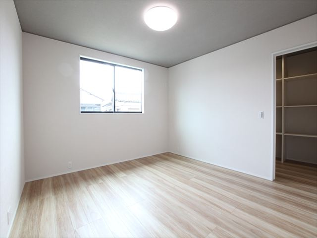 【洋室】の画像