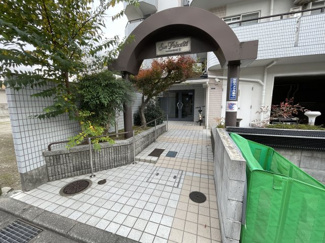 【エントランス】