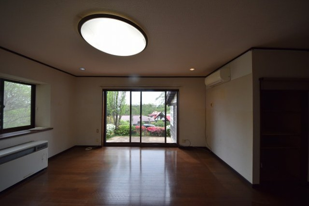 【居間・リビング】 | あかざわ恒陽台　戸建