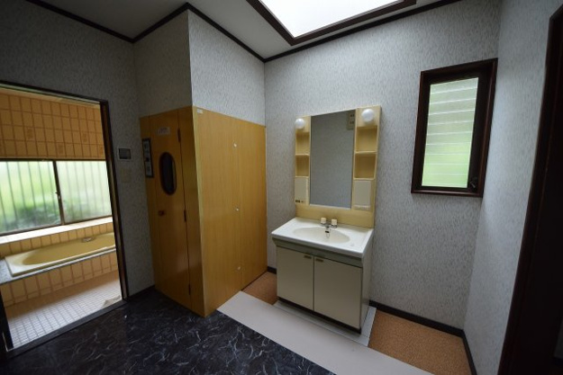 【洗面所】 | あかざわ恒陽台　戸建