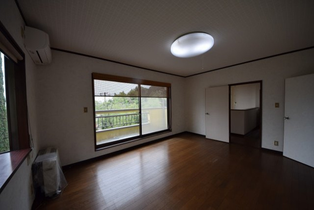 【洋室】 | あかざわ恒陽台　戸建