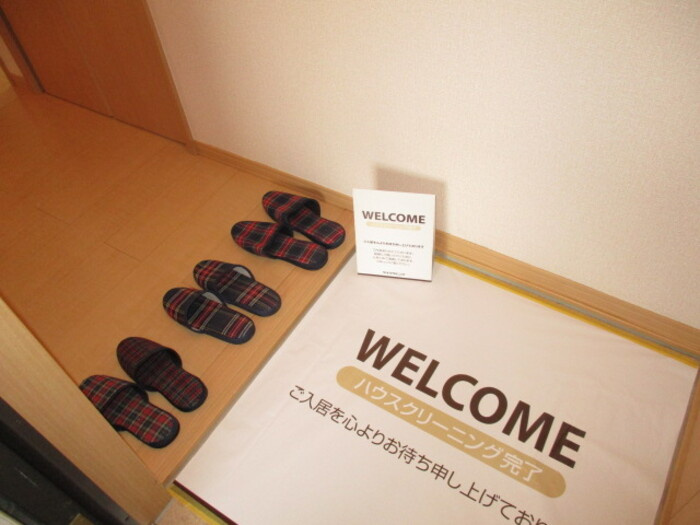 サニーフィールドＢの玄関