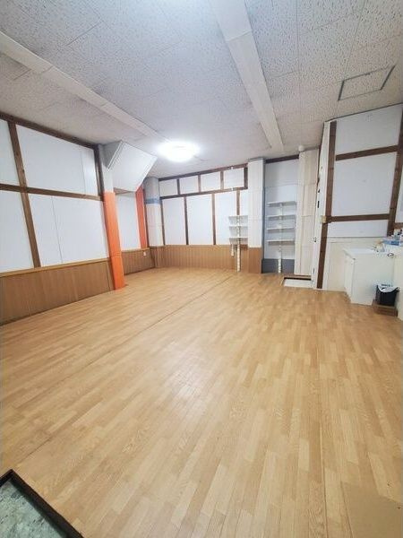 東小橋2-7-20株式会社近藤製作所建物の内装