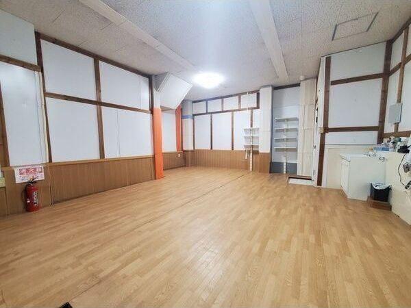 東小橋2-7-20株式会社近藤製作所建物の内装