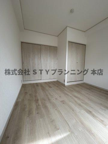 仲介手数料０円！ナビオ杁中の洋室