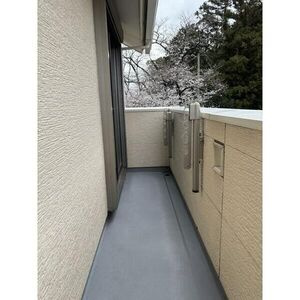 小牧市のバルコニー