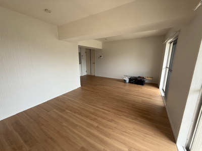 【居間・リビング】 | 狩口台住宅32号棟