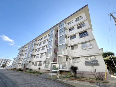  | 狩口台住宅32号棟