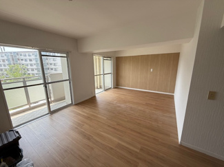 【居間・リビング】 | 狩口台住宅32号棟