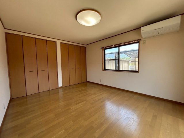 中古戸建　上田市塩川の洋室