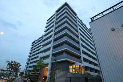 【外観】 | サンメゾン新金岡レジデンシャル | 徒歩５分圏内に、駅・病院・区役所・商業施設などが揃う生活至便な立地♪