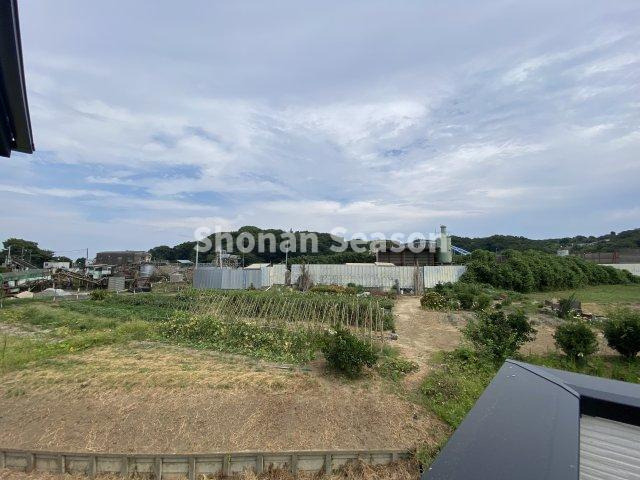 【展望】 | 住宅が密集していないので、開放的！
周囲の視線を気にせず、のびのび暮らせますよ♪