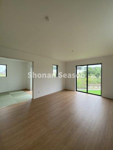 【居間・リビング】 | 湘南ライフにピッタリな素敵な家具をご用意して、快適な新生活を始めませんか♪