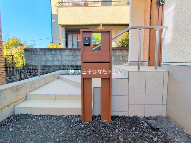 祝：成約済み　八王子市　大谷町　新築戸建ての駐車場|～仲介手数料無料☆八王子ひなた不動産～八王子市大谷町　新築戸建て