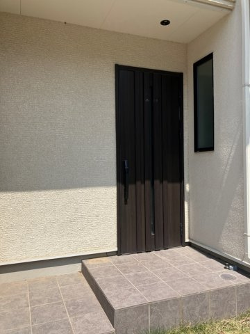 下井草戸建のエントランス