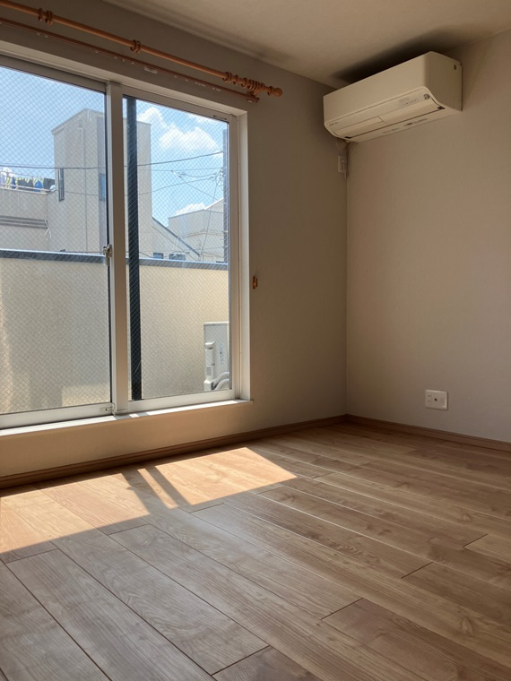 下井草戸建の寝室