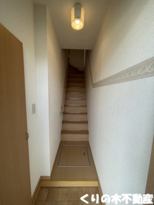 【玄関】 | ハイムM・Y 　A | 収納もある玄関です