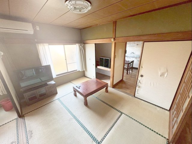飯塚市鯰田　中古戸建の和室|来客用や家族のくつろぎスペースとして使える和室！