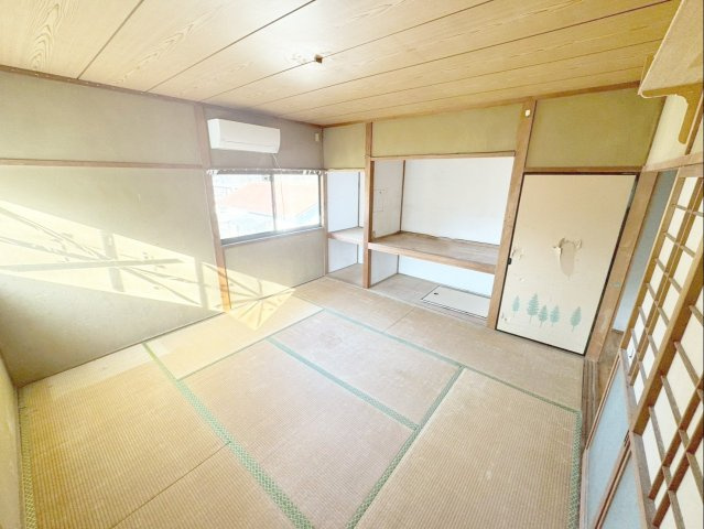飯塚市鯰田　中古戸建の和室|2階 和室です！