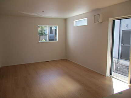 佐伯区五月が丘３丁目　2号棟の洋室