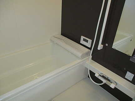 佐伯区五月が丘３丁目　2号棟の浴室