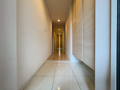 【玄関】 | グランファースト千里桃山台　9号棟